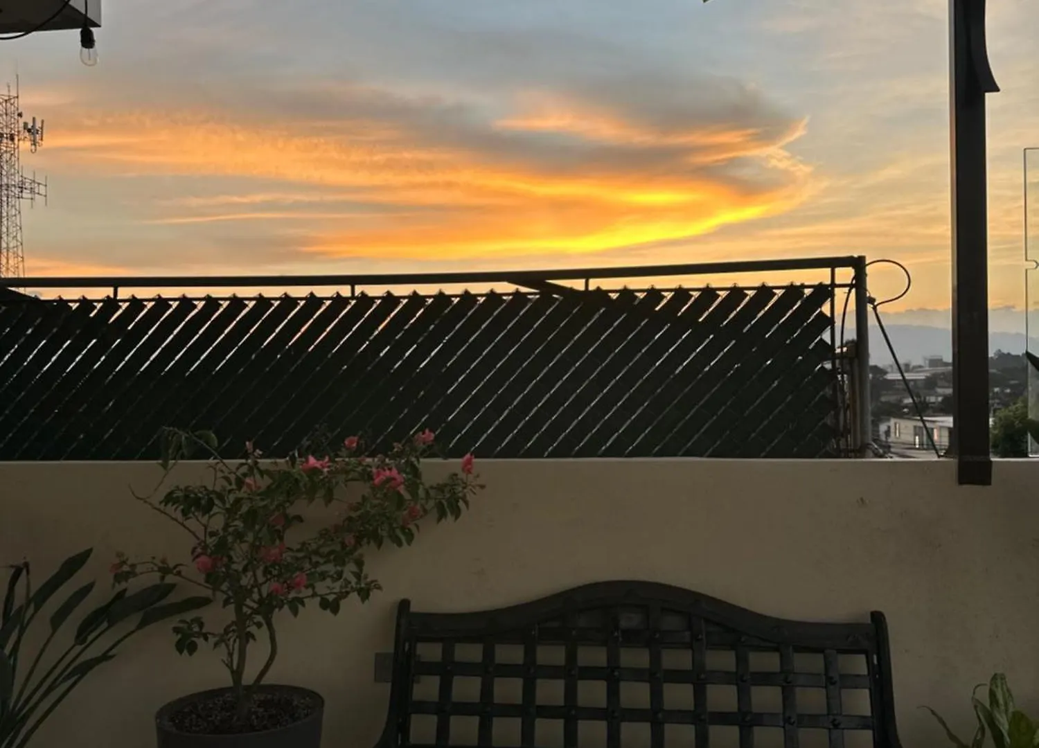 Hotel El Ático Guatemala 0*,