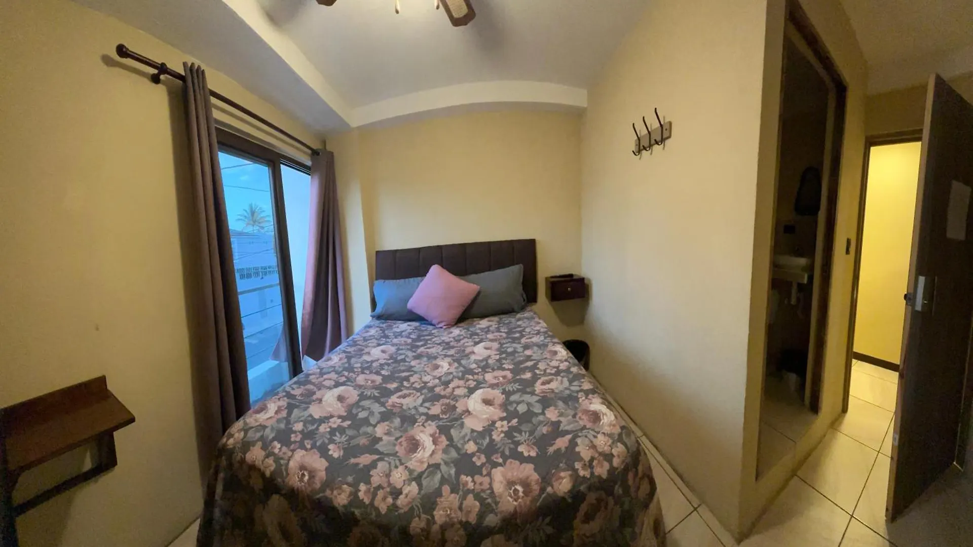 Hotel El Ático Guatemala